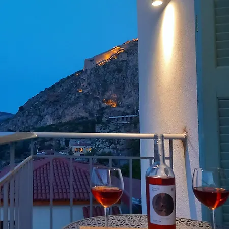 아파트 Kamara 1 나플리오