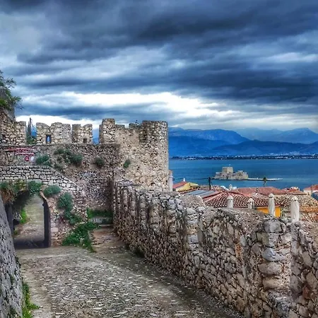 Kamara 1 * Nafplio