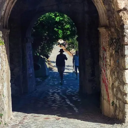 Kamara 1 * Nafplio