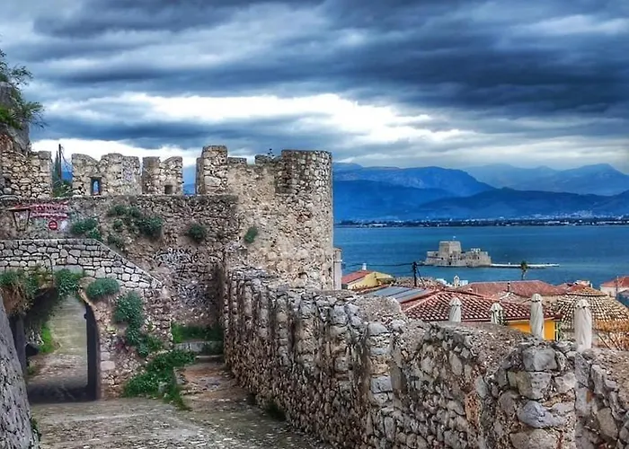 Kamara 1 * Nafplio